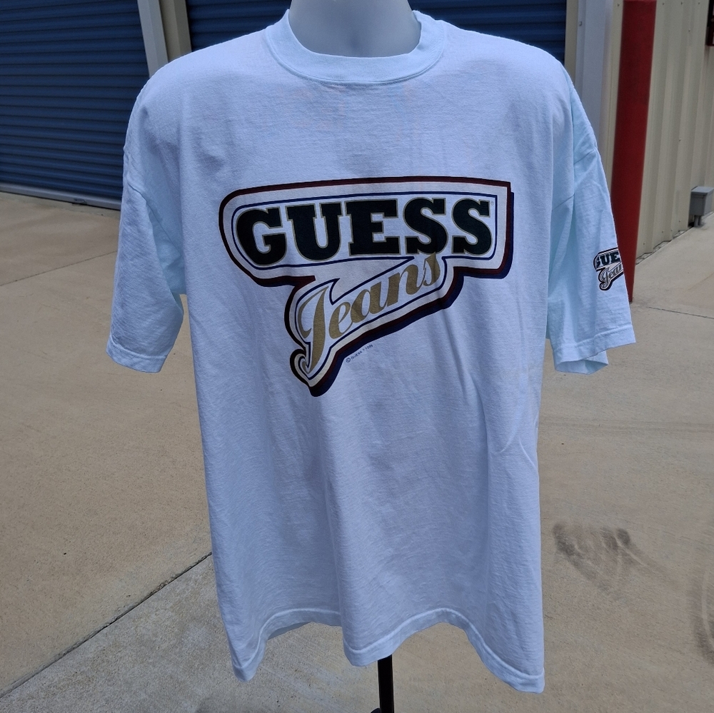 Vintage GUESS JEANS T Shirt Size XL Guess Shirt